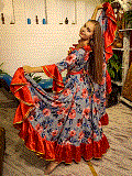 Цыганский костюмЦыганский костюм Цветы на сером